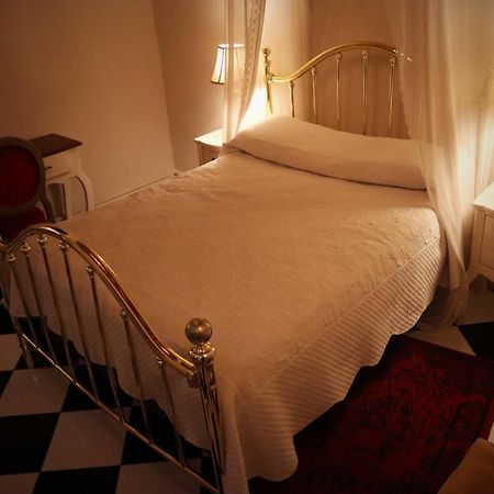 La Casa Del General Hotel Boutique Идальго-дель-Парраль Экстерьер фото