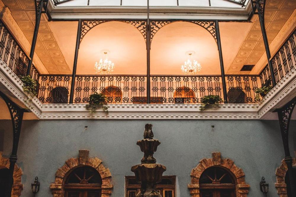 La Casa Del General Hotel Boutique Идальго-дель-Парраль Экстерьер фото
